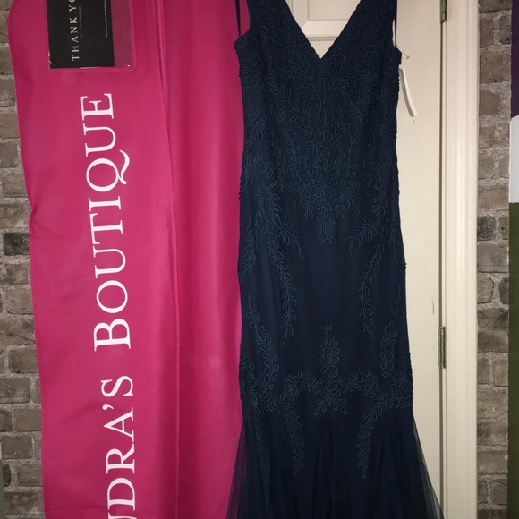 Cachet NY Embroidered Tulle gown dress Teal - Picture 4 of 5